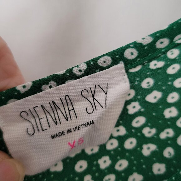 Sienna Sky XS Green White Print Wrap layered dress Cold Shoulder Side Tie Lined - Picture 12 of 14